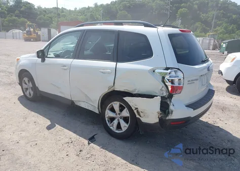 2015 Subaru Forester 2.5I Premium z USA, uszkodzony, nr VIN JF2SJAFC8FH589632